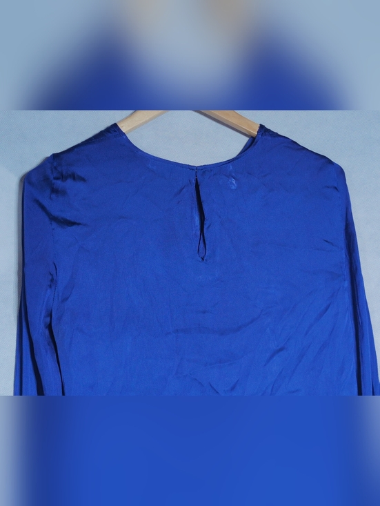 Banana Republic Sz L P Cobalt Blue Long-Sleeve Pleated-Sleeve Blouse - Picture 5 of 8